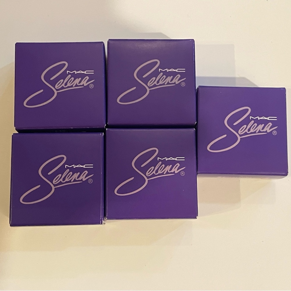 BNIB Unopened Selena Quintanilla Original MAC 5 Piece Eyeshadow collection RARE